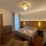 Quai Monno