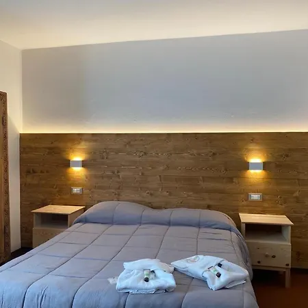 Quai Hotel 2*